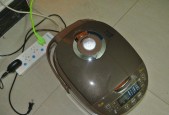 电饭煲内部生锈的处理方法（保养小窍门）