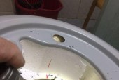 电热水器堵塞的修理方法（一步步解决电热水器堵塞问题）