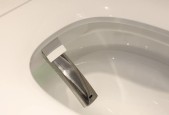 恒洁马桶喷嘴怎样清洗？保持卫生的关键步骤是什么？