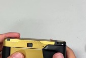 照相机镜头自动弹出的设置方法是什么？