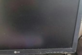 解决监控显示器频繁重启问题的方法（如何应对监控显示器频繁重启的困扰）