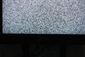 电视机蓝屏出现雪花是什么原因？如何解决？