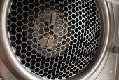 抽油烟机过滤器清洁与更换指南：步骤和技巧是什么？