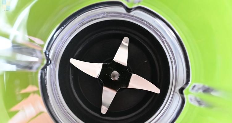 破壁机杯漏水问题解决方案（快速修复破壁机杯漏水）  第1张