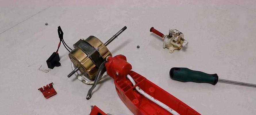 电风扇不转的原因及维修方法（电风扇不转的常见故障及解决办法）  第1张