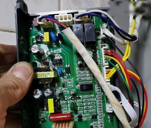万和热水器E2故障代码解析与维修方法（原因分析及维修方法详解）  第3张