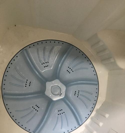 洗衣机叶轮转速减慢的原因及解决方法（解决洗衣机叶轮转速减慢问题的有效措施）  第3张