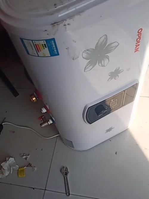 热水器插上就跳闸怎么回事？如何快速解决？  第3张
