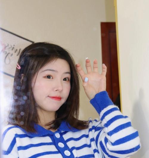 如何使用佳能一机二镜搭配手机拍照？  第2张