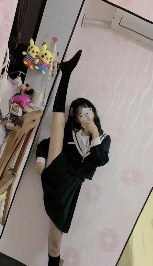 如何用手机拍出好看的渣男风格照片？  第2张